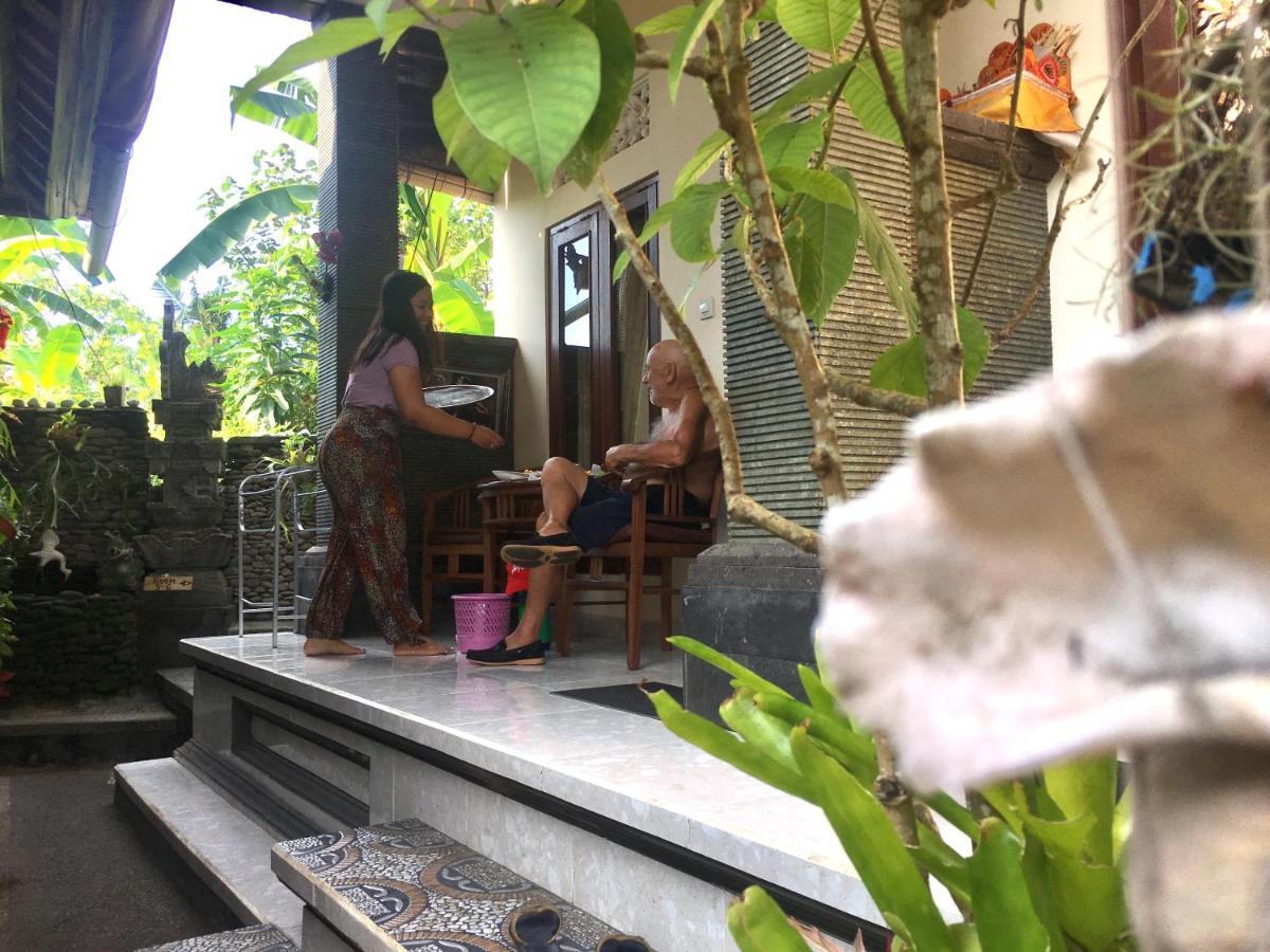 Ayu Homestay Ubud Exterior foto